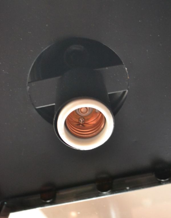 コントワールドファミーユ 照明・ライティング コントワール・ドゥ・ファミーユのペンダントライト(ガラスシェード)(コード・E26丸球付き・ギャラリーなし)。国産球対応のペンダントライトです。(cf-673)