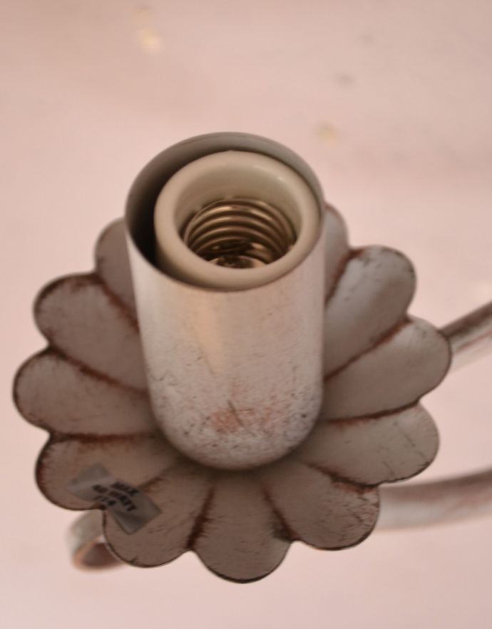 コントワールドファミーユ　照明・ライティング　コントワール・ドゥ・ファミーユの2灯ウォールランプ（ブロカント）（Ｅ17シャンデリア球付）。電球は、日本球（口径E17、40Wまで）が使えます。(cf-693)