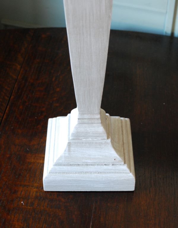 コントワールドファミーユ 照明・ライティング コントワール・ド・ファミーユのテーブルランプ(プリーツシェード)。グレーペイントのスタンドと合わせました。(cfs-186)