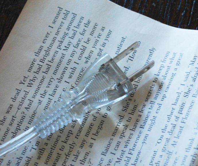 コントワールドファミーユ　照明・ライティング　コントワール・ド・ファミーユ、布シェードのテーブルランプ。コードは、クリアになっています。(cfs-219)