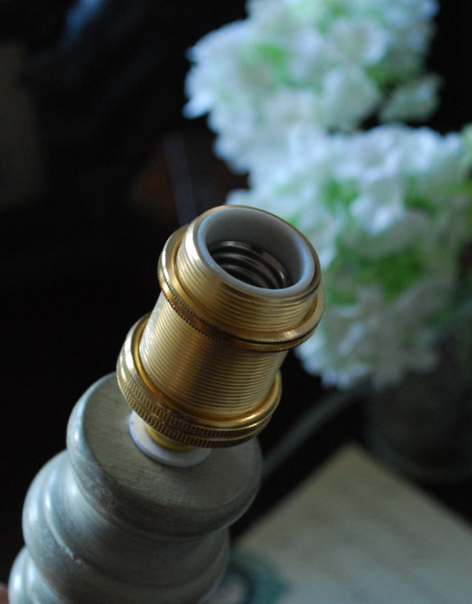 コントワールドファミーユ　照明・ライティング　ブルーのラインがお洒落な布シェード、コントワール・ド・ファミーユのテーブルランプ。量販店で購入OKな国産球（口径E17対応です。(cfs-220)