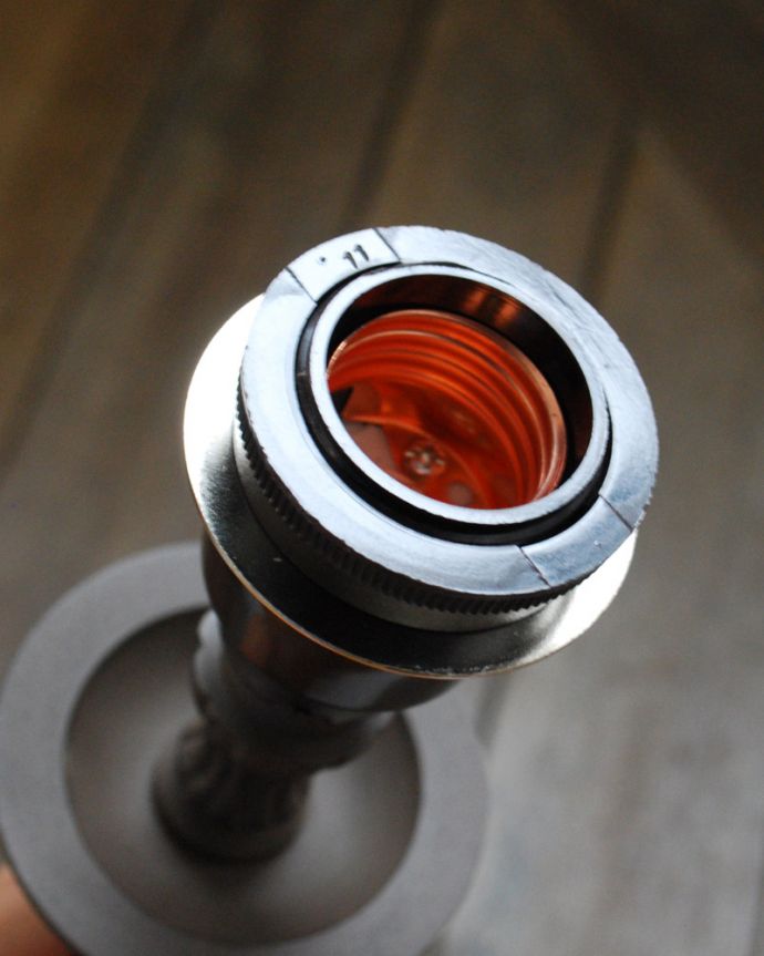 コントワールドファミーユ 照明・ライティング コントワール・ド・ファミーユのテーブルランプ (トワルドラン)(E26球)。量販店で購入OKな国産球(口径E26・40W)が使用できます。(cfs-245)