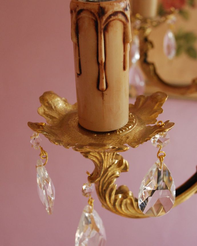 シャンデリア　照明・ライティング　Handleオリジナル シャンデリア（Ｅ17シャンデリア球付）。お皿はお花の形です。(cr-015)