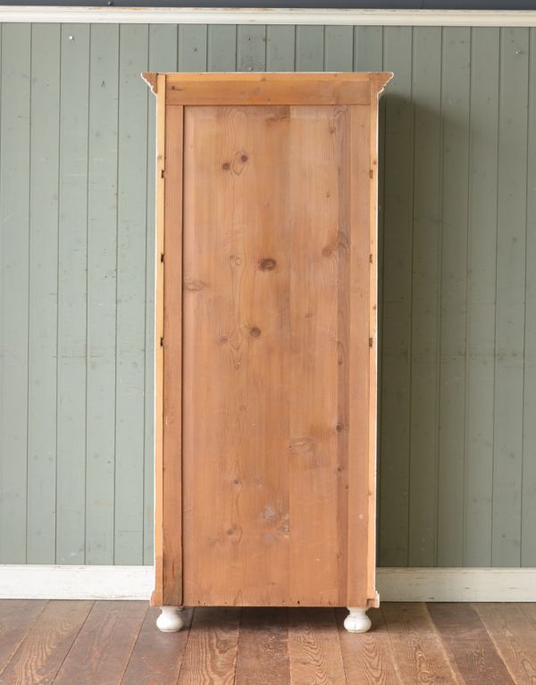 アンティークのキャビネット　アンティーク家具　アンティークのフレンチインテリア、可愛いグリアージュキャビネット。裏側もきちんとメンテナンスしているので、キレイな状態です。(d-1045-f)