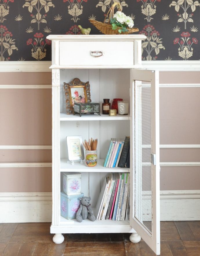 アンティークのキャビネット アンティーク家具 アンティークのフレンチインテリア、引き出し付きのグリアージュキャビネット(ホワイト)。キレイにメンテナンスをしてお届けします。(d-1129-f-1)