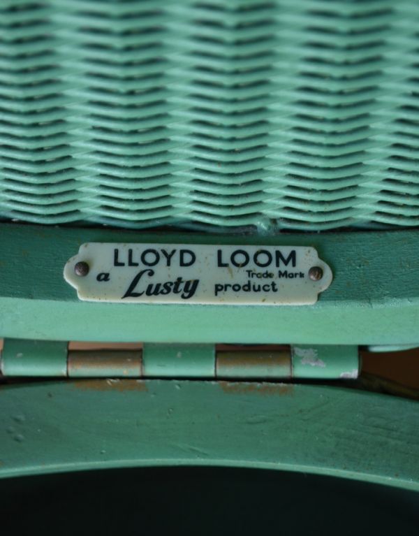 ロイドルーム アンティーク家具 イギリスのアンティーク家具、ビーンズ型のロイドルームボックス。ロイドルームのタグもキレイに残っています。(d-1149-f)