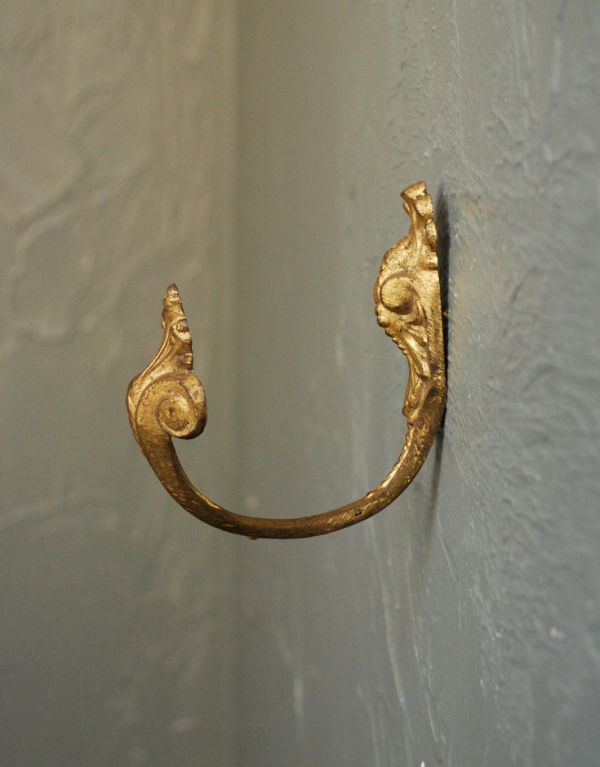 アンティーク雑貨　フレンチインテリア、アンティークのカーテンフック、カーテンホルダー。帽子掛けにしても素敵です。(d-1172-z)