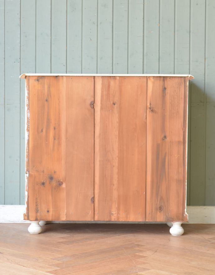 アンティークのキャビネット アンティーク家具 アンティークのペイント家具、フランスの香り漂うペイントのキャビネット(カウンター)。きちんとメンテナンスしてあるので、裏側もキレイです。(d-1187-f)