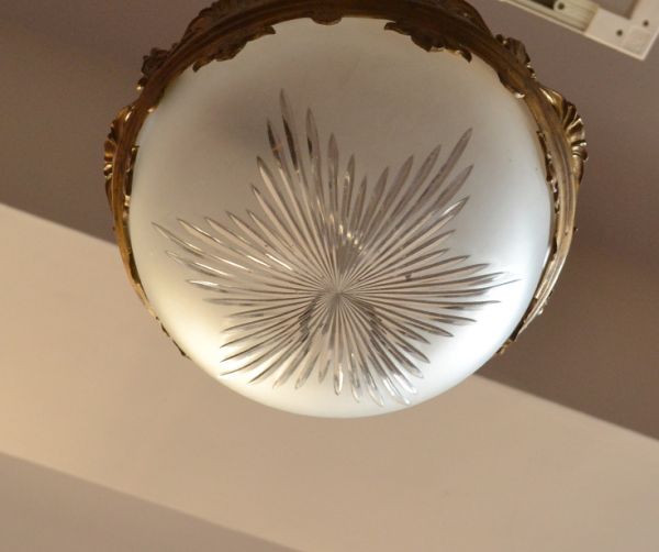 シャンデリア 照明・ライティング イギリスから届いたアンティークハンギングボウル(照明)。アンティークの繊細なガラスがキレイ。(d-1192-z)