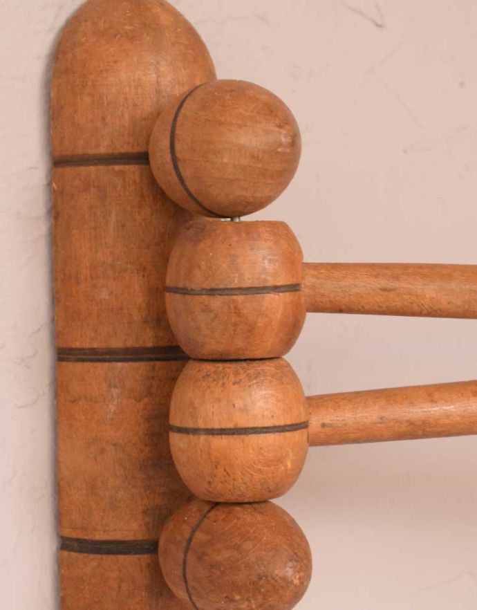 タオルハンガー・リング　アンティーク家具　イギリスアンティーク雑貨、キッチンクロスハンガー（タオルハンガー） 。木の風合いもアンティークらしくて素敵です。(d-1210-f)