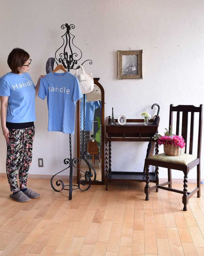 ガーデニング家具 アンティーク家具 アイアン製のアンティーク家具、海外らしいデザインのプラントスタンド。英国スタイルの落ち着いた雰囲気にもピッタリです。(d-1220-f)