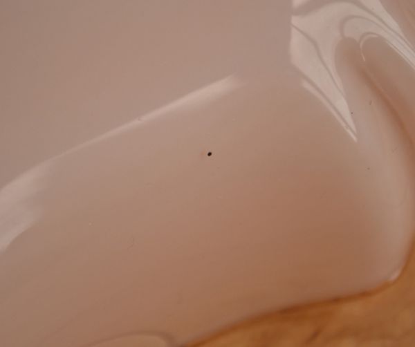 ペンダントライト　照明・ライティング　フランスアンティーク、ピンクのガラスのペンダントライト（コード・シャンデリア電球・ギャラリーA付き）。優しいピンク色です。(d-1276-z)