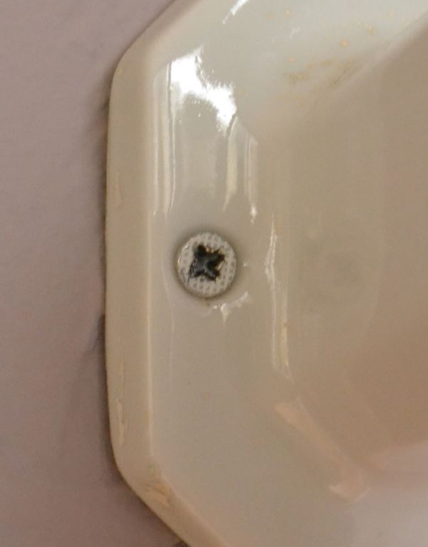 壁付けブラケット 照明・ライティング フランスのアンティーク照明、とっても珍しい陶磁器×ミルクガラスの壁付けライト。市販のビスで壁に固定してお使いください。(d-1325-z)