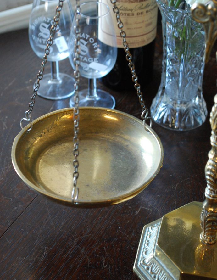 英国アンティーク雑貨、装飾の美しい真鍮製の天秤はかり(d-1416-z