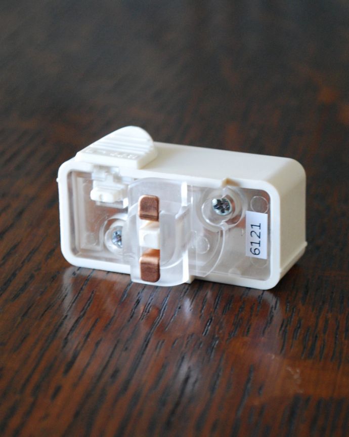 電球・オプション 照明・ライティング ライティングレール引掛シーリングボディ。ライティングレール用のプラグです。(HDB-01)