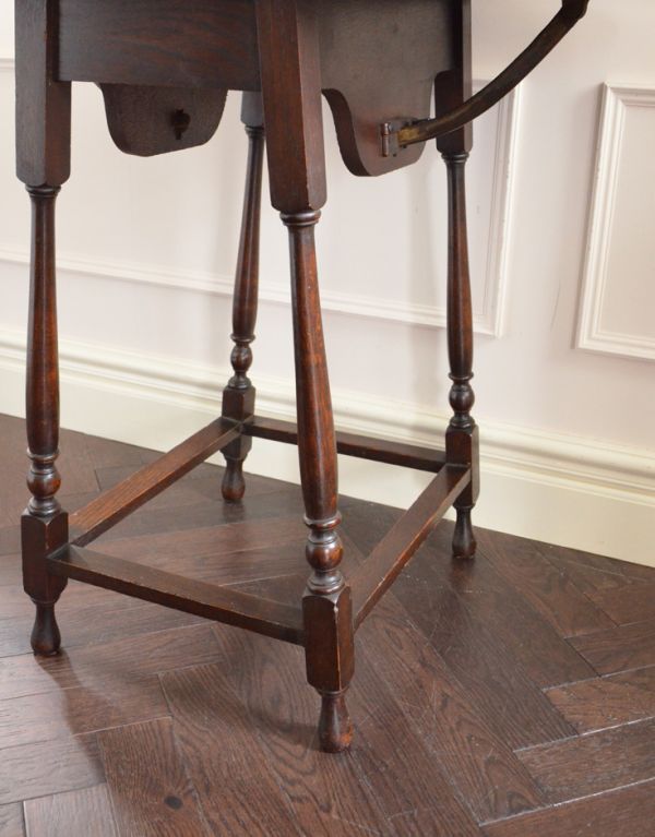 アンティーク家具　1920年代のアンティーク家具、イギリスのバタフライテーブル。キチンとお直ししました。(j-1263-f)