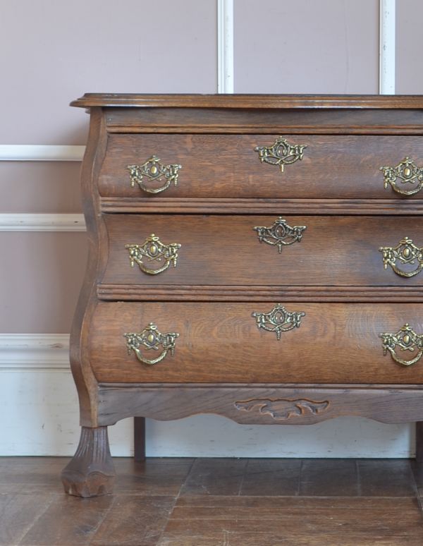 アンティークのチェスト　アンティーク家具　フランスから届いた小ぶりなチェスト（コモード）、美しいアンティーク南仏家具。リビングではメモ、リモコン、筆記用具など近くに置いておきたいものを収納しておけばとっても便利ですよ。(j-1355-f)