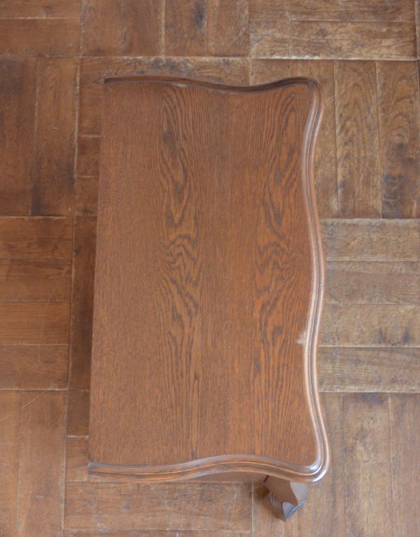 アンティークのチェスト　アンティーク家具　フランスから届いた小ぶりなチェスト（コモード）、美しいアンティーク南仏家具。天板も木目がとってもキレイです。(j-1355-f)