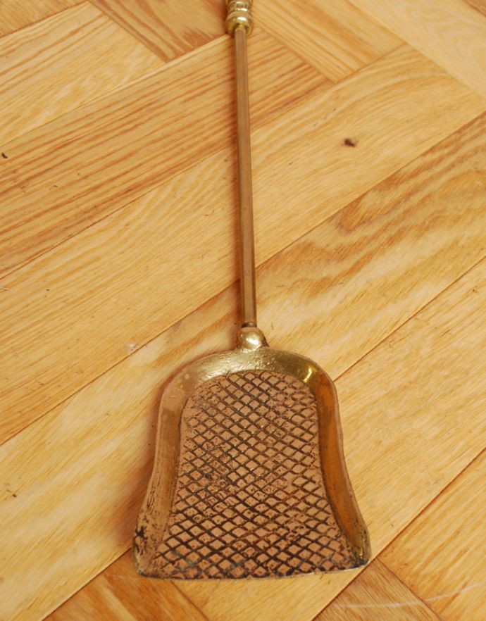 英国アンティーク雑貨、真鍮製ファイヤーツール5点セット(j-136-z