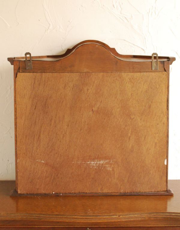 アンティーク家具　フランスのアンティーク家具、素敵なウォールキャビネット。裏側もキレイな状態です。(j-1363-f)