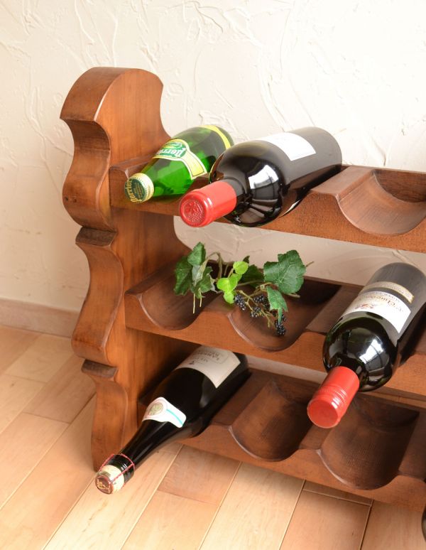 めずらしい家具 アンティーク家具 おしゃれなアンティーク家具、ワインボトルの収納にボトルラック。ワインボトルは全部で12本収納できます。(j-1406-f)