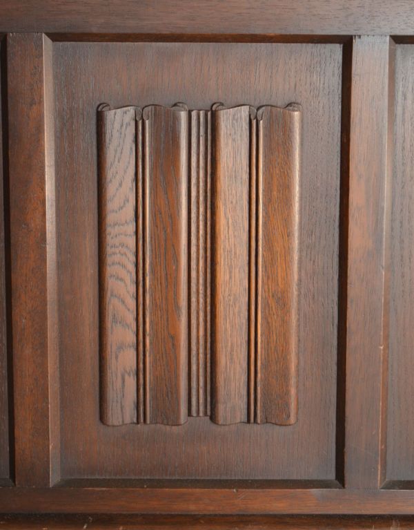 アンティーク家具　1930年代のアンティーク英国家具、オーク材のコファー（ベンチ）。飽きずに長くお使いいただけるデザインです。(j-1429-f)