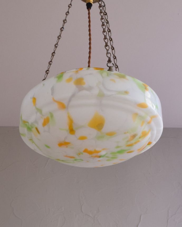 シャンデリア　照明・ライティング　マーブルガラスが美しいアンティークハンギングボウル（Ｅ26球付） 。ふんわりとした優しいシルエット。(j-147-z)