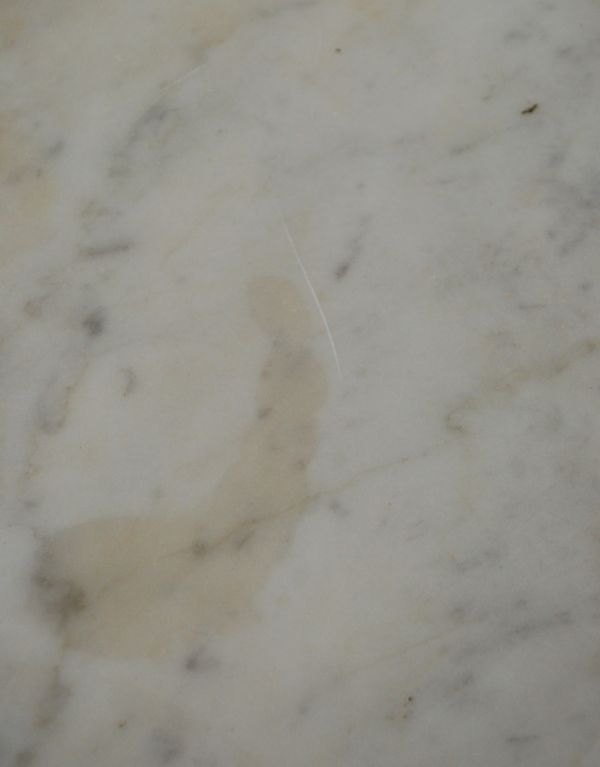 アンティークのキャビネット　アンティーク家具　英国のアンティーク家具、ミラー付クレデンザ（キャビネット）。一部に汚れがございます。(j-1485-f)