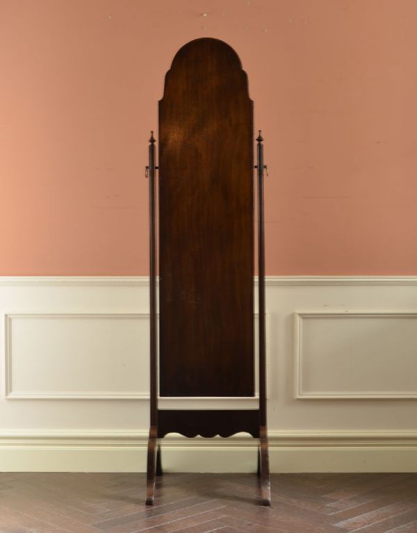 サイドバイサイド　アンティーク家具　実用的なアンティーク家具、美しいシュバルミラー（姿見） 。後ろもキレイな状態です。(j-1498-f)