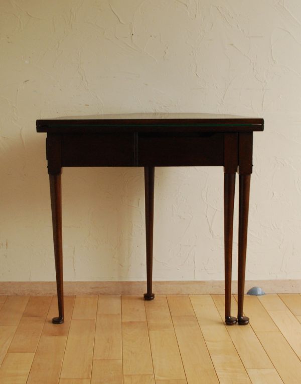 ロイドテーブル　アンティーク家具　英国の素敵なアンティーク家具、コンソール（ゲームテーブル）。きちんとメンテナンスしてあるので、裏側もキレイです。(j-1510-f)