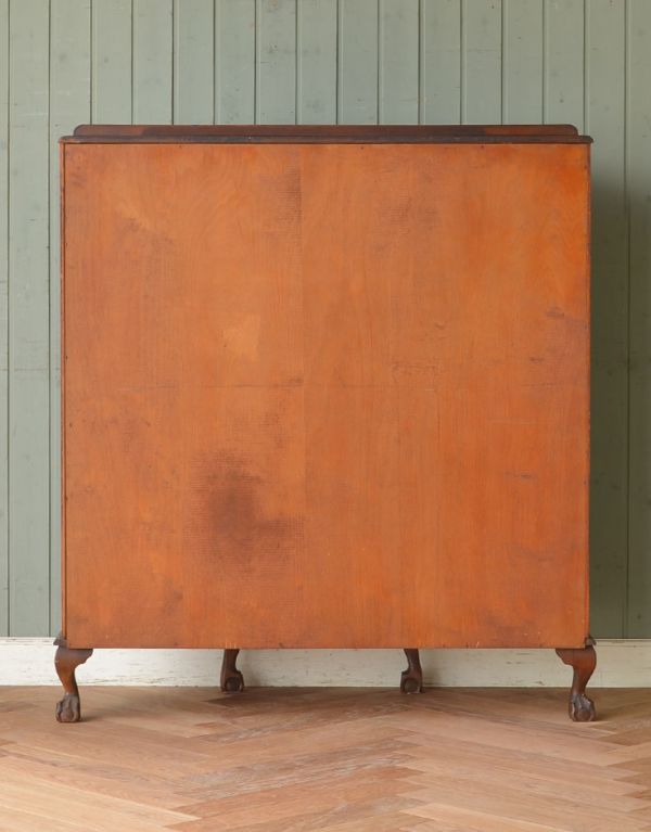 アンティークのキャビネット　アンティーク家具　黄色のお花のミラー、イギリスのアンティーク家具のショーケース（ガラスキャビネット）。キチンとメンテナンスしてあるので、裏側もキレイです。(j-1521-f)