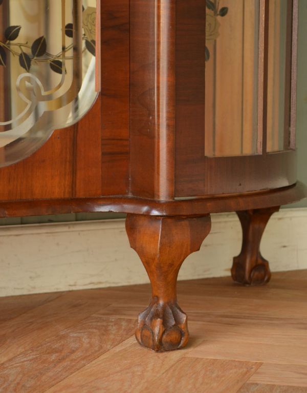 アンティークのキャビネット　アンティーク家具　黄色のお花のミラー、イギリスのアンティーク家具のショーケース（ガラスキャビネット）。きちんと支えます。(j-1521-f)