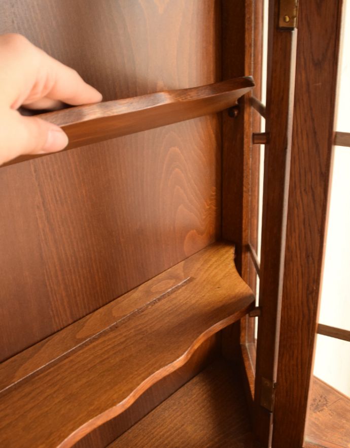 ウォールシェルフ・ウォールハンガー　アンティーク家具　フランスのアンティーク家具、ウォールキャビネット（壁付け棚）。棚板は可動です。(j-1552-f)