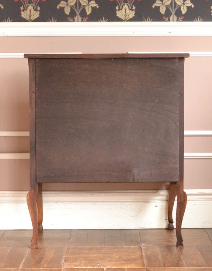 ビューロー　アンティーク家具　彫りたっぷりのアンティーク家具、フランスのゴージャスなアンティークビューロー（デスク）。きちんとメンテナンスしてあるので、裏側もキレイです。(j-1605-f)