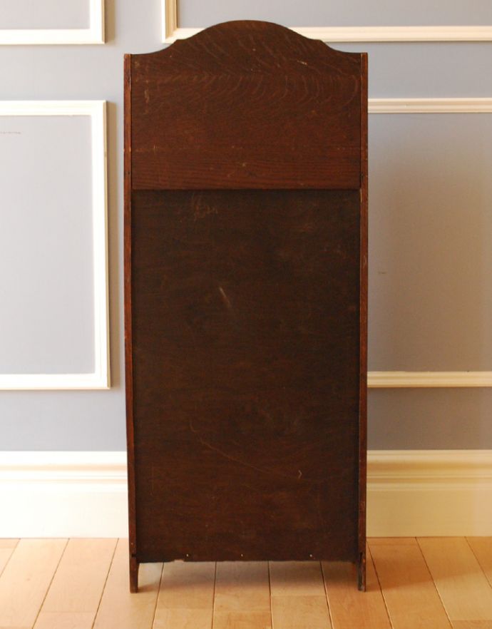 英国スタイルのアンティーク家具、便利な木製のマガジンラック(j-1661