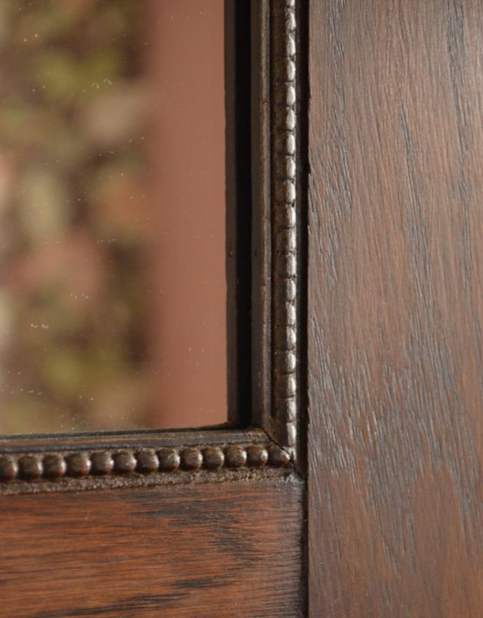 アンティークの玄関収納　アンティーク家具　玄関で使えるアンティーク英国家具、ベンチも付いたホールスタンド。２つとないアンティークらしい職人の技を感じる装飾です。(j-1695-f)