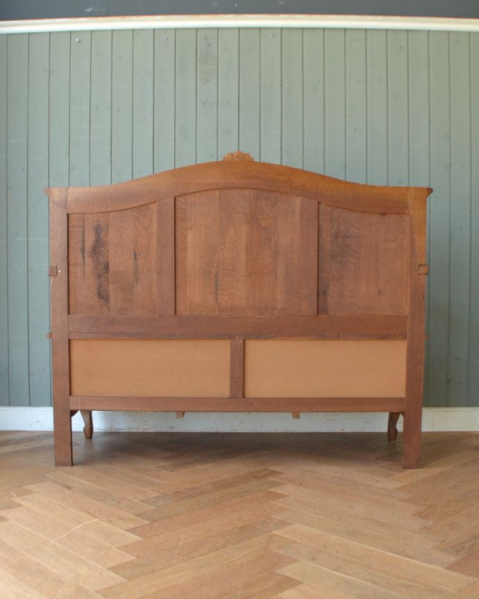 ロイドルームボックス アンティーク家具 フランスの素敵なアンティーク家具、木製のベンチボックス。きちんとメンテナンスしてあるので、裏側もキレイです。(j-1789-f)