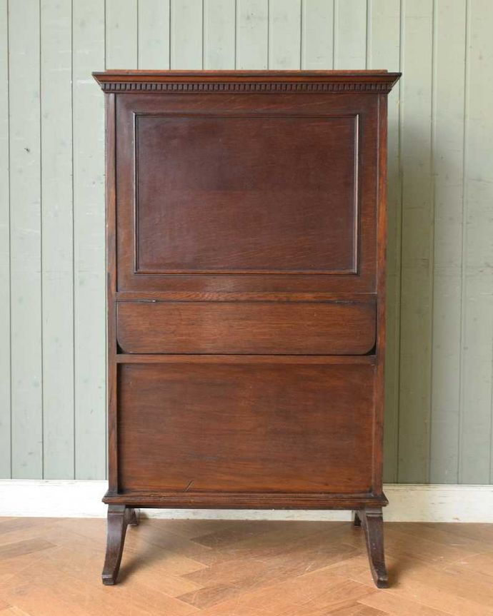 ビューロー　アンティーク家具　両側とも正面にできるスチューデントビューロー、アンティーク家具。もちろん後ろ姿もキレイですアンティークは新品ではないので、もちろん経年変化によるキズはあります。(j-1973-f)