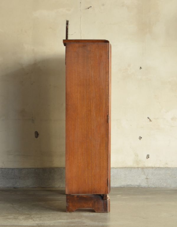 ビューロー　アンティーク家具　アンティークの収納家具、イギリスから来たサイドバイサイド。サイドもしっかり作られています。(k-1005-f)