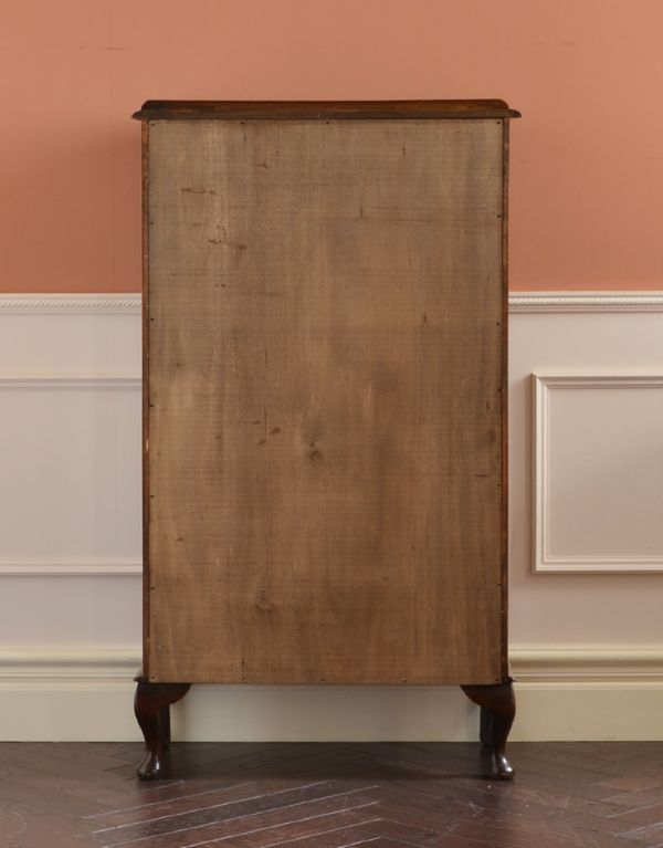 アンティーク家具　エレガントなアンティーク家具、煌びやかなガラスキャビネット。キチンとメンテナンスしてあるので、裏側もキレイです。(k-1021-f)