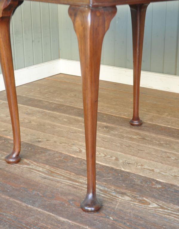 ロイドテーブル　アンティーク家具　アンティークの素敵な英国家具、マホガニー材のバタフライテーブル。キチンとお直ししました。(k-1033-f)