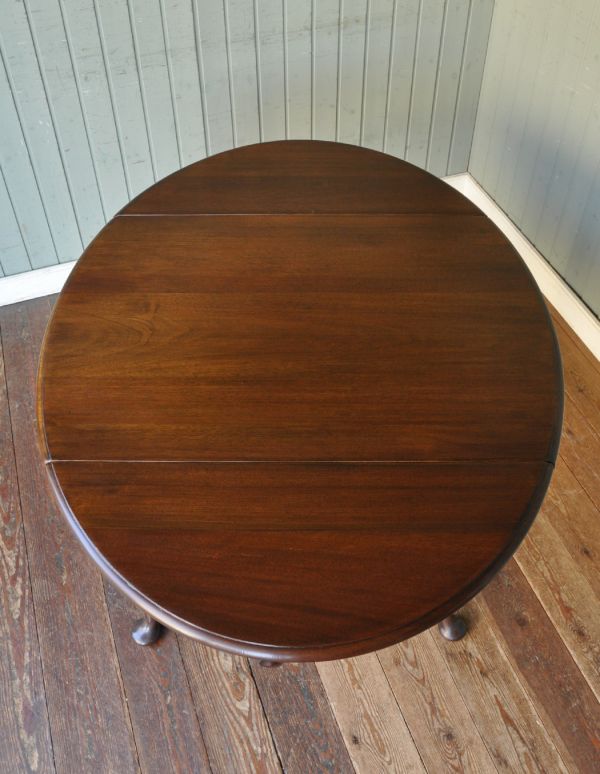 ロイドテーブル　アンティーク家具　アンティークの素敵な英国家具、マホガニー材のバタフライテーブル。天板もピカピカにお直ししました。(k-1033-f)