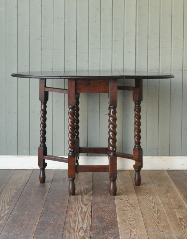 ロイドテーブル　アンティーク家具　素敵なアンティーク家具、ゲートレッグテーブル（伸張式テーブル）。濃い茶色がかっこいいテーブル。(k-1037-f)