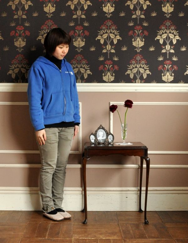 アンティーク家具　どんな使い方もできる便利なアンティークのオケージョナルテーブル。どこでも使える便利なオケージョナルテーブル。(k-1038-f)