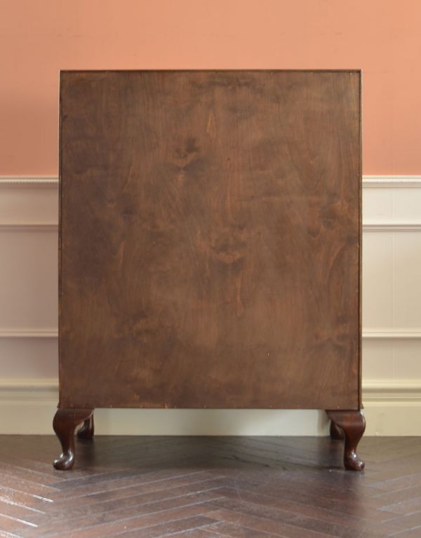 アンティーク家具 英国のアンティーク家具、高級マホガニー材のおしゃれなビューロー。キチンとメンテナンスをしているので、裏もキレイな状態です。(k-1071-f)