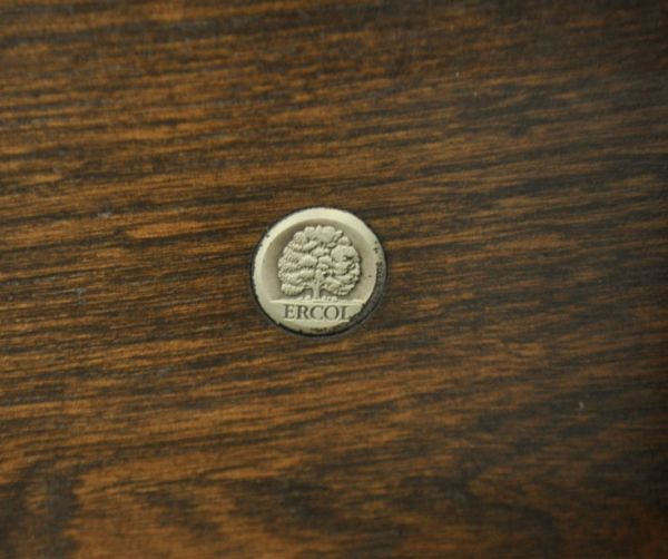 アーコールの家具 アンティーク家具 T字脚がスマートなヴィンテージ家具、アーコールのダイニングテーブル 。アーコールのタグが残っています。(k-1080-f)