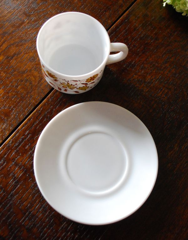 フランスアンティークarcopal(アルコパル)カップ＆ソーサーセット(k