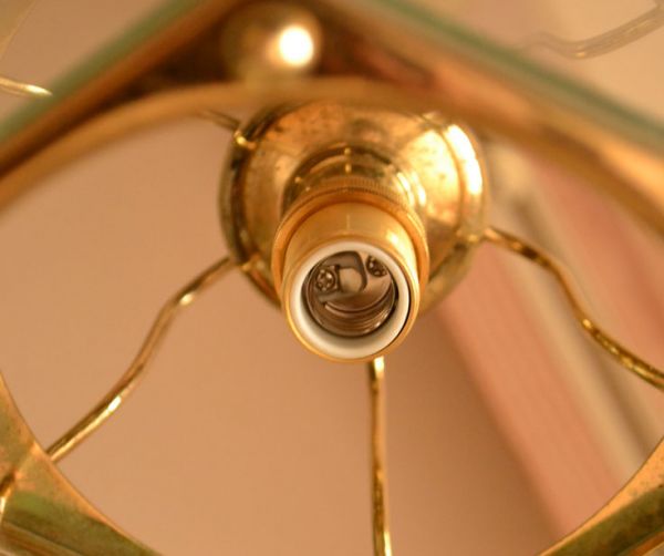 アンティークの照明 照明・ライティング アンティークガラスの六角形ペンダントランプ。オーバーホール済みなので安心してお使い頂けます。(k-1125-z)