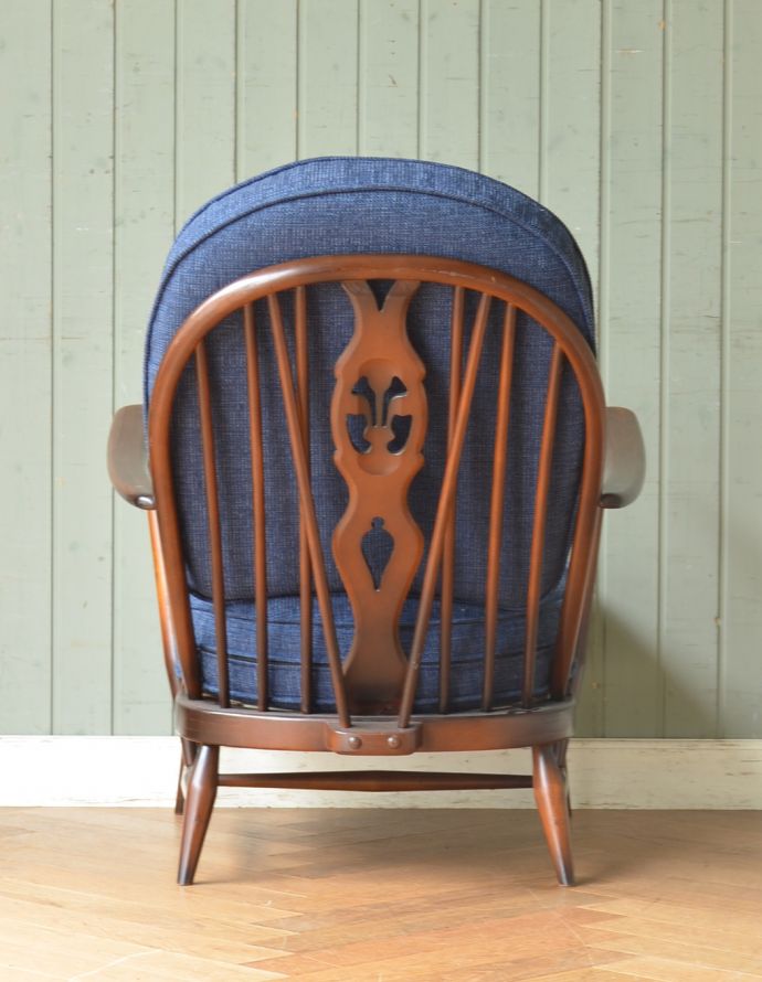 アーコール社のアンティークソファ、1人掛けのラウンジチェア(ブルー