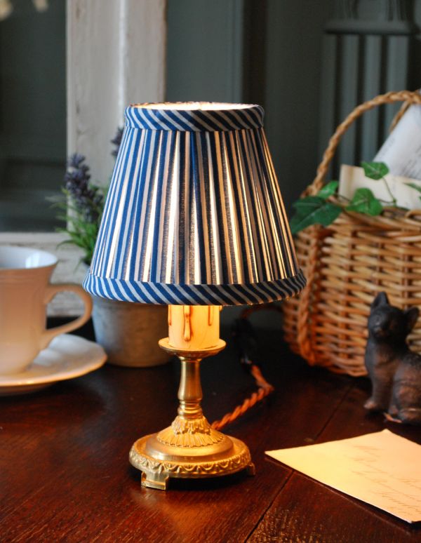 シャンデリア球のシェード　照明・ライティング　布シェード。オリジナルのシャンデリアにも、ぜひ使って頂きたいランプシェード。(d-1376-z)